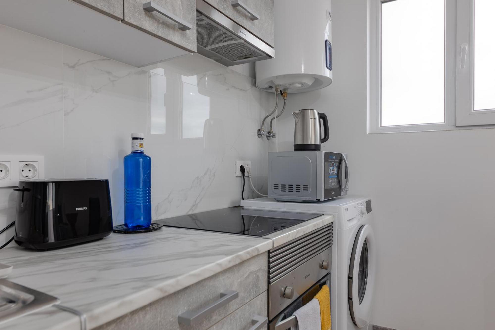 Cosy Apartment Near The Sea 托雷维耶哈 外观 照片
