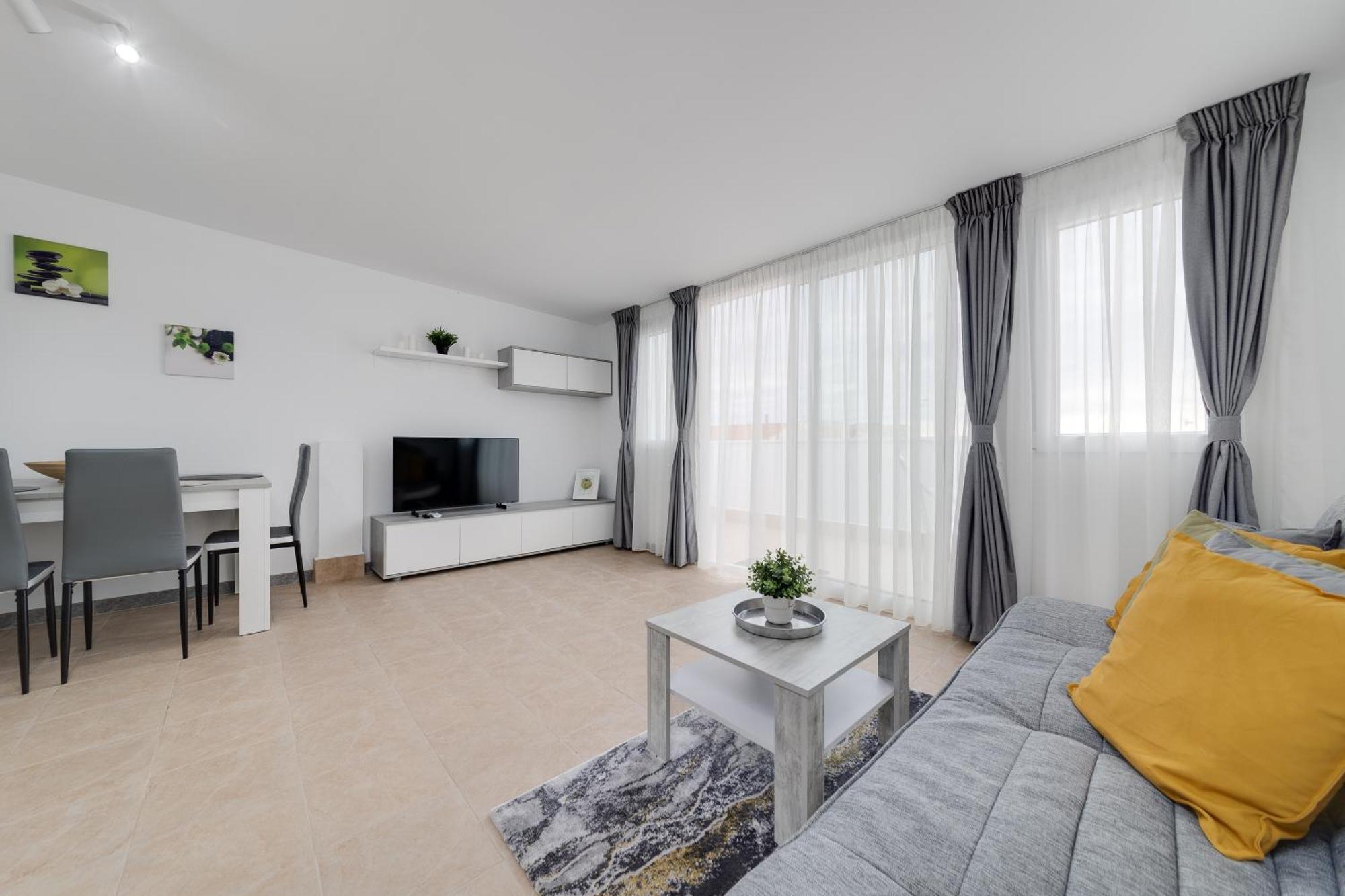 Cosy Apartment Near The Sea 托雷维耶哈 外观 照片