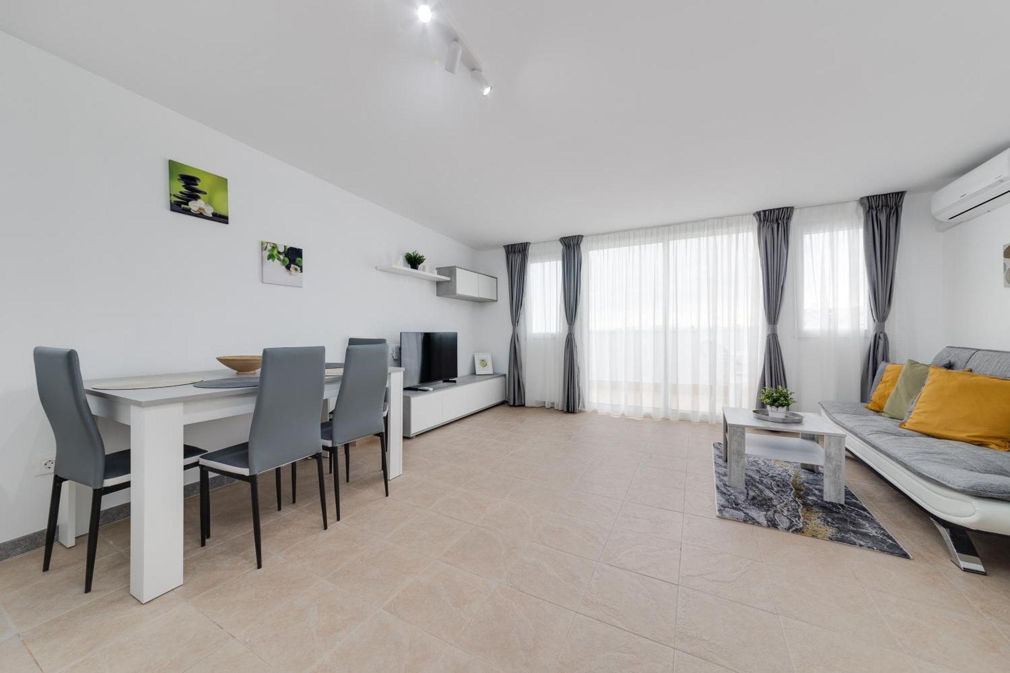 Cosy Apartment Near The Sea 托雷维耶哈 外观 照片